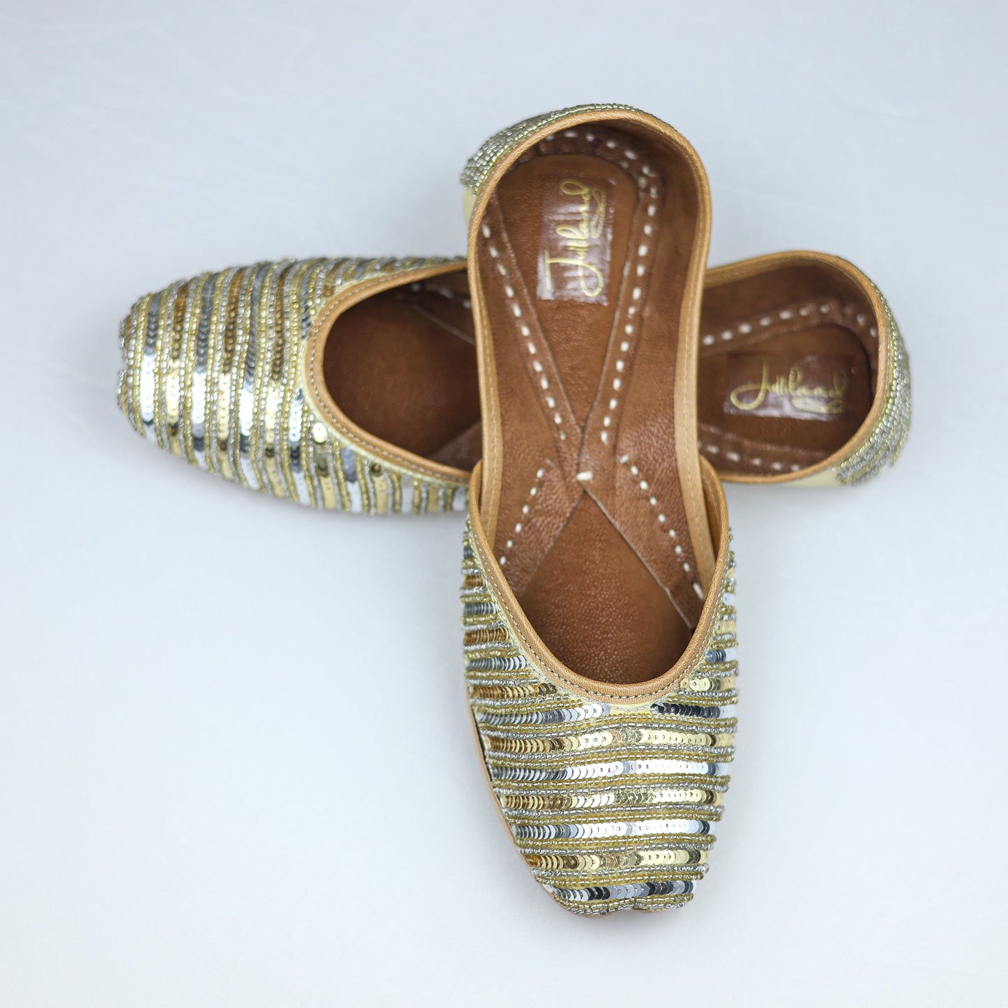 Comfortable partywear jutti in gold and silver for women – double cushioned sole