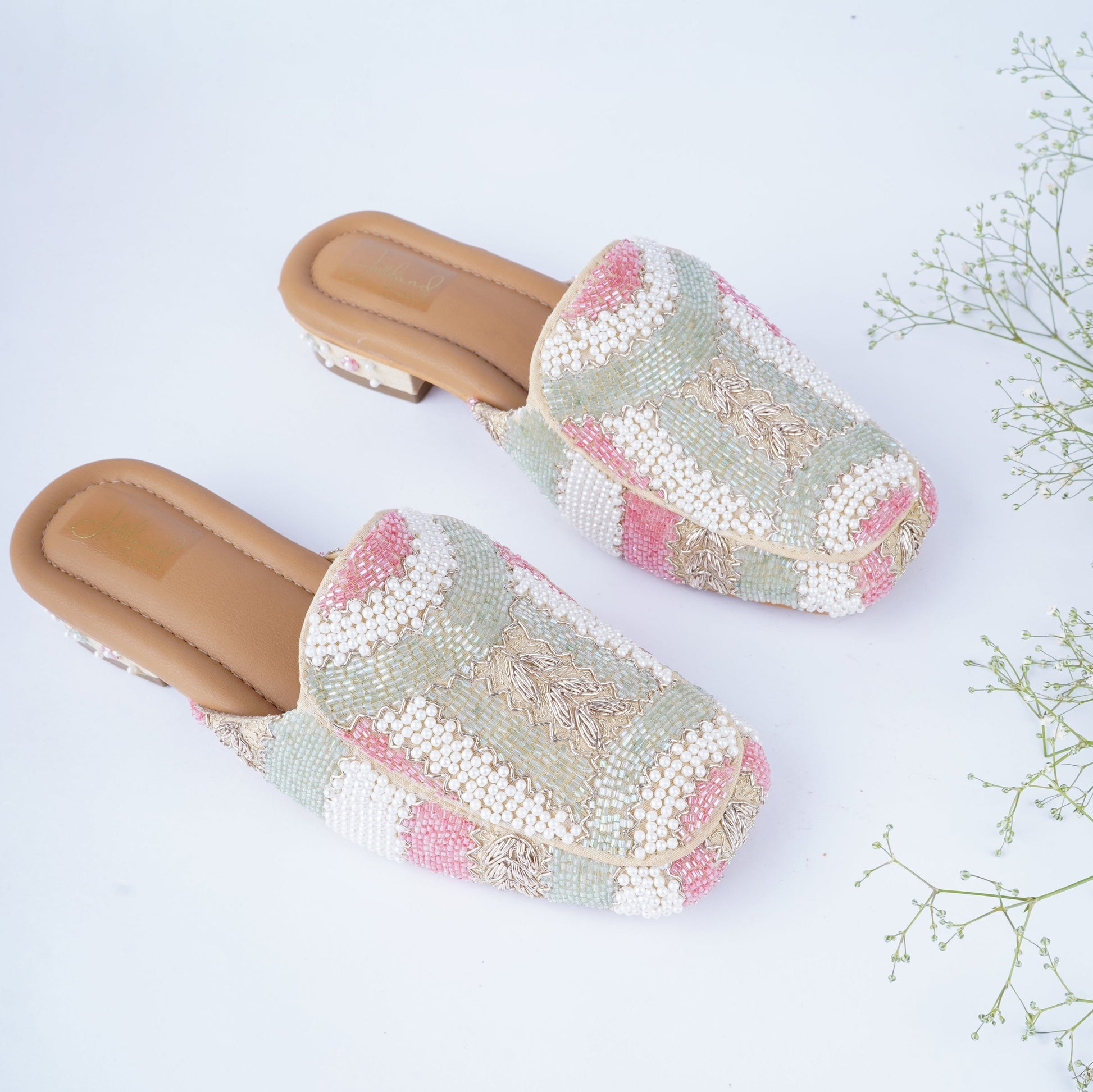 Indian handcrafted loafer mules for NRI women – 1-inch cushioned ethnic footwear for cultural events abroad